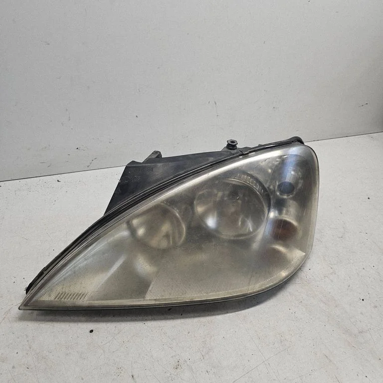 Headlight/headlamp – front left