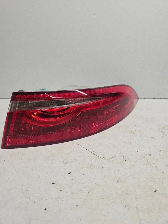Rear/tail lights GX6313404AC