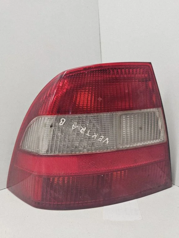 Rear/tail lights 37370748