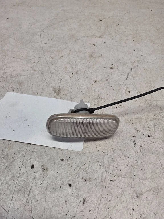 Front fender indicator light 1234