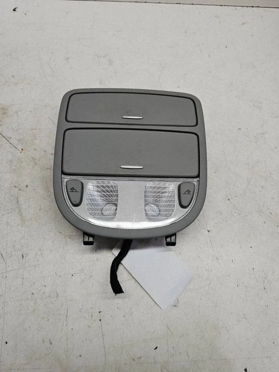 Lampka przednich siedzeń 928002BXXX