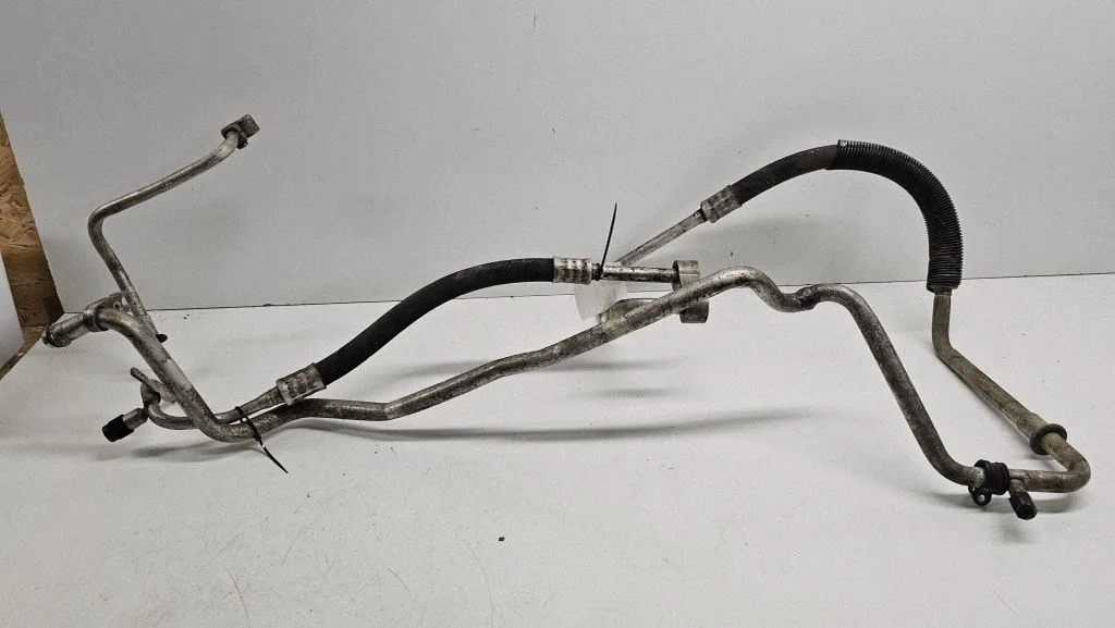 Air conditioning (A/C) pipe/hose