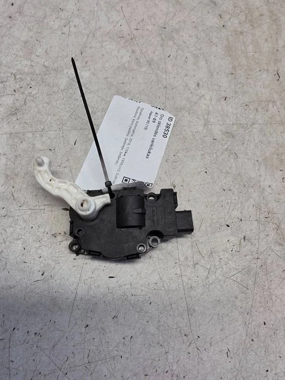 Gaisa aizvara motoriņš/aktuators 412650750