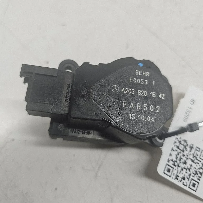 Air flap motor/actuator A2038201642