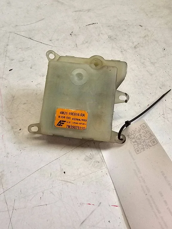 Air flap motor/actuator 7M3907511G