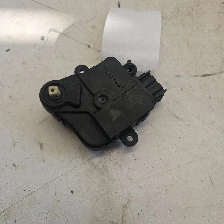 Air flap motor/actuator 7M3907511A