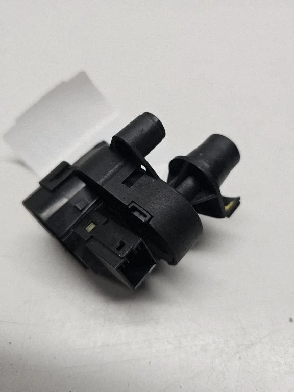 Air flap motor/actuator 7M3907511D