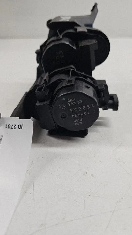 Air flap motor/actuator 6935083