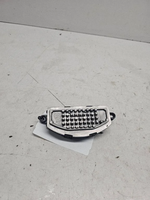 Heater blower motor/fan resistor GX7319E624AA