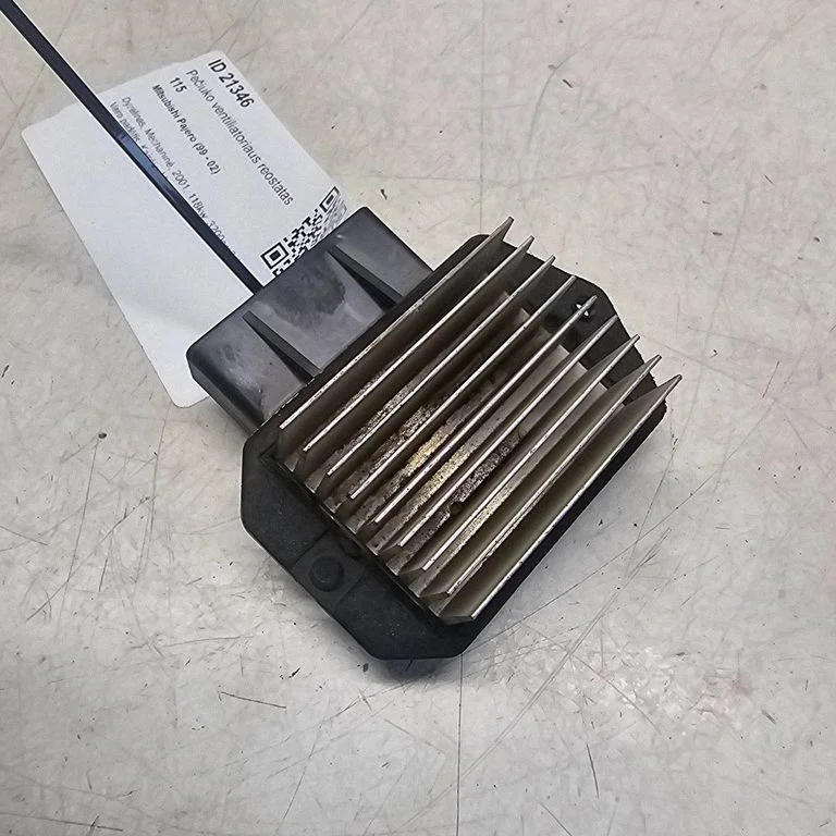 Heater blower motor/fan resistor – Mitsubishi Pajero Sport I (1996-2008)