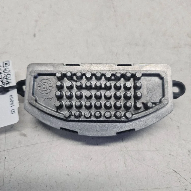Heater blower motor/fan resistor GX7319E624AA