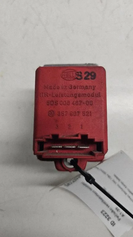 Heater blower motor/fan resistor 357907521