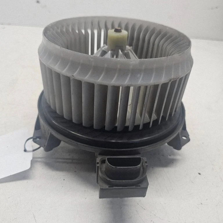 Salongipuhur – Chrysler Sebring (ST-22 - JR) (2000-2007)