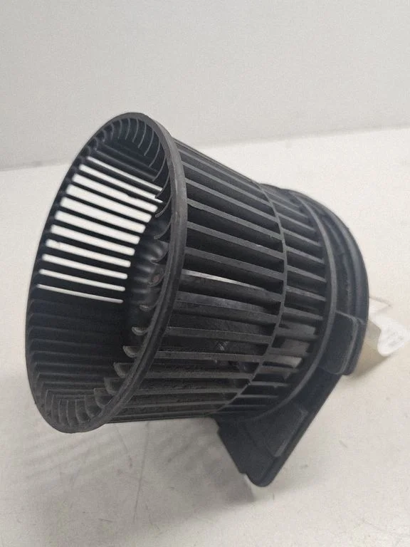 Heater fan/blower 653731J