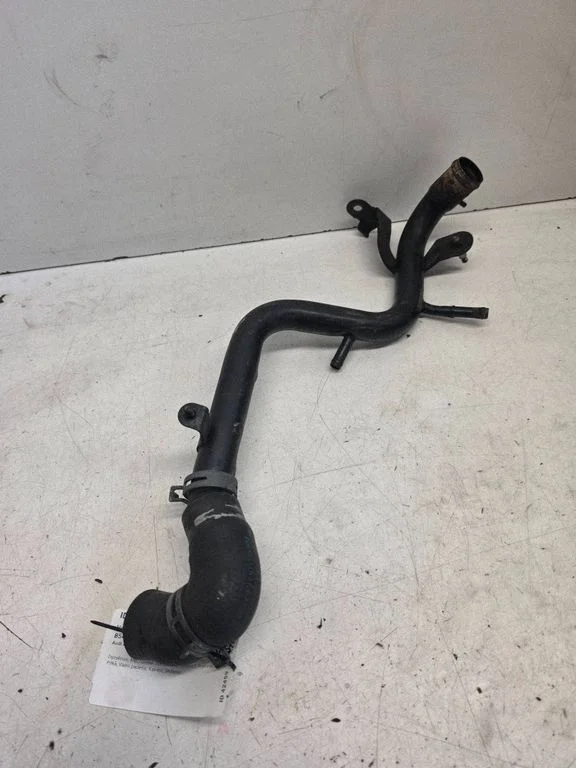 Engine coolant pipe/hose 038121071R