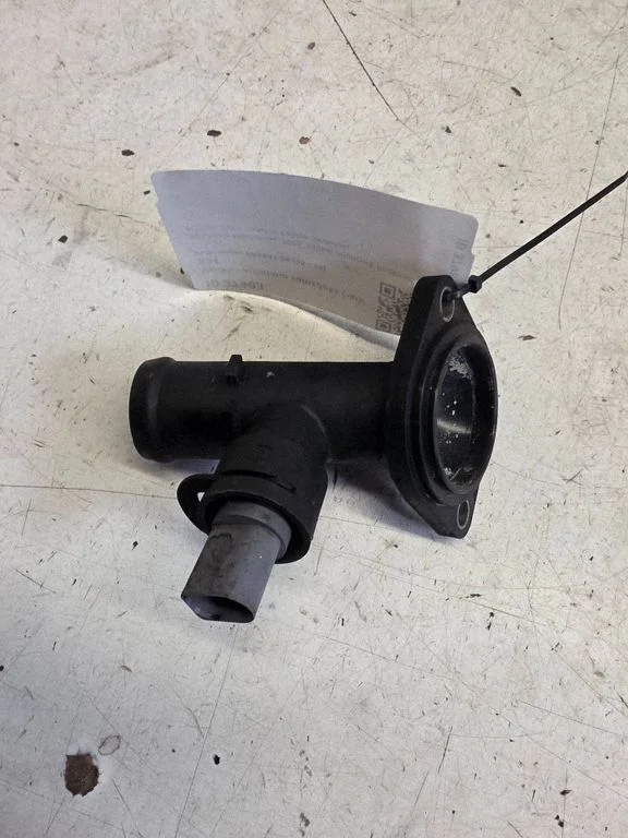 Engine coolant pipe/hose 036121121D