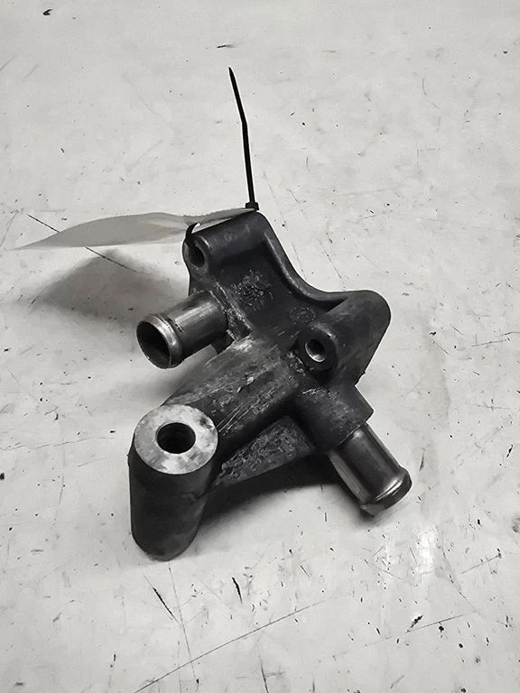 Engine coolant pipe/hose 90573652