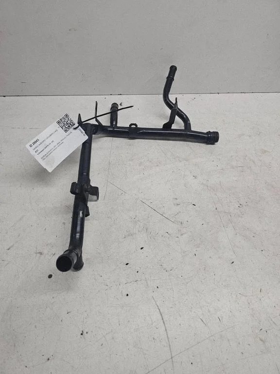 Engine coolant pipe/hose 038121065BG