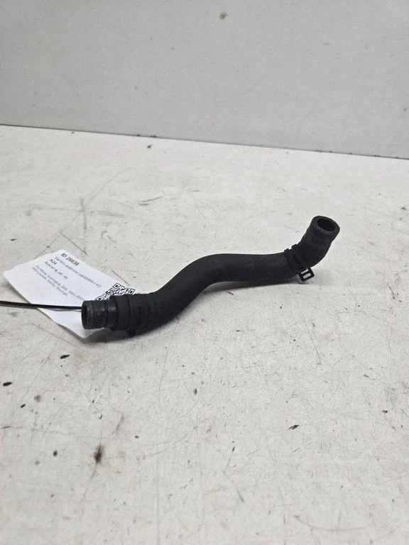 Engine coolant pipe/hose