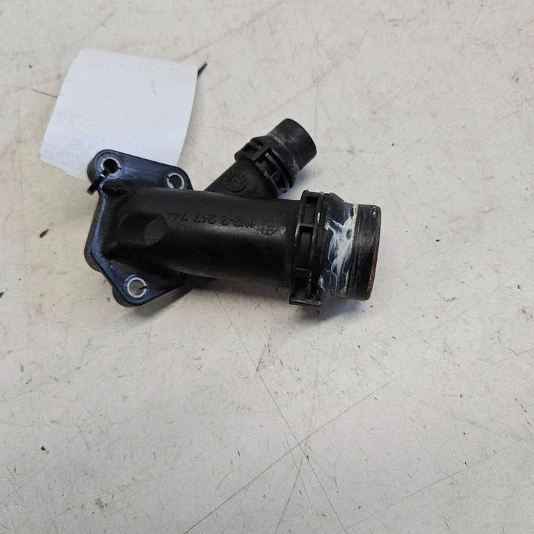 Engine coolant pipe/hose 1112247744