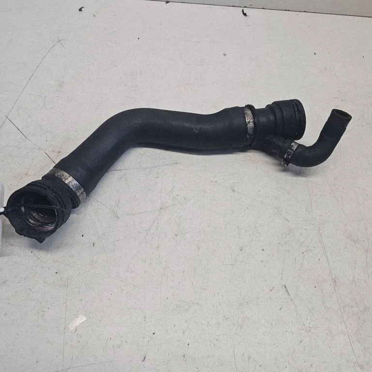 Engine coolant pipe/hose 17127789723