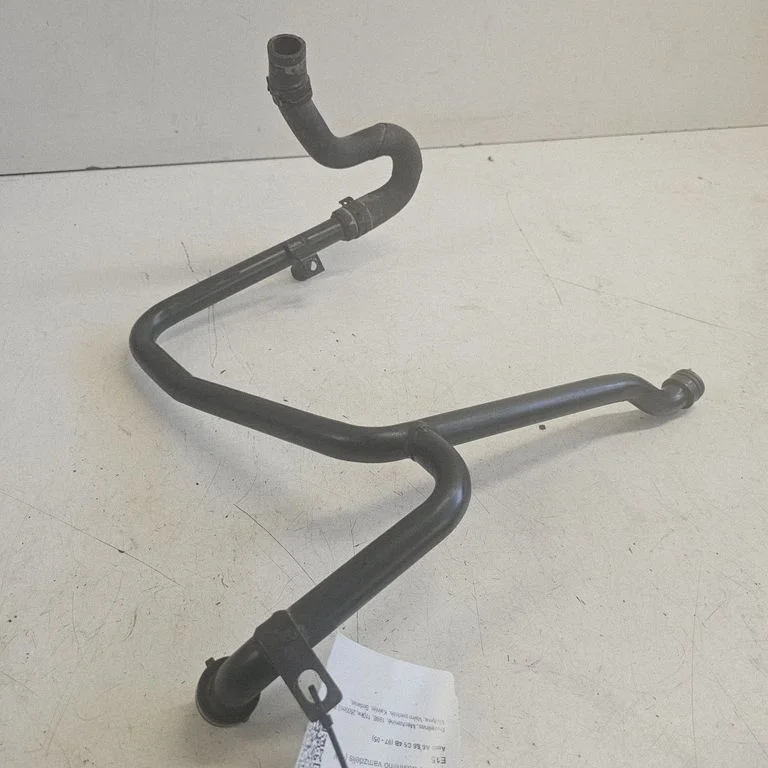 Engine coolant pipe/hose