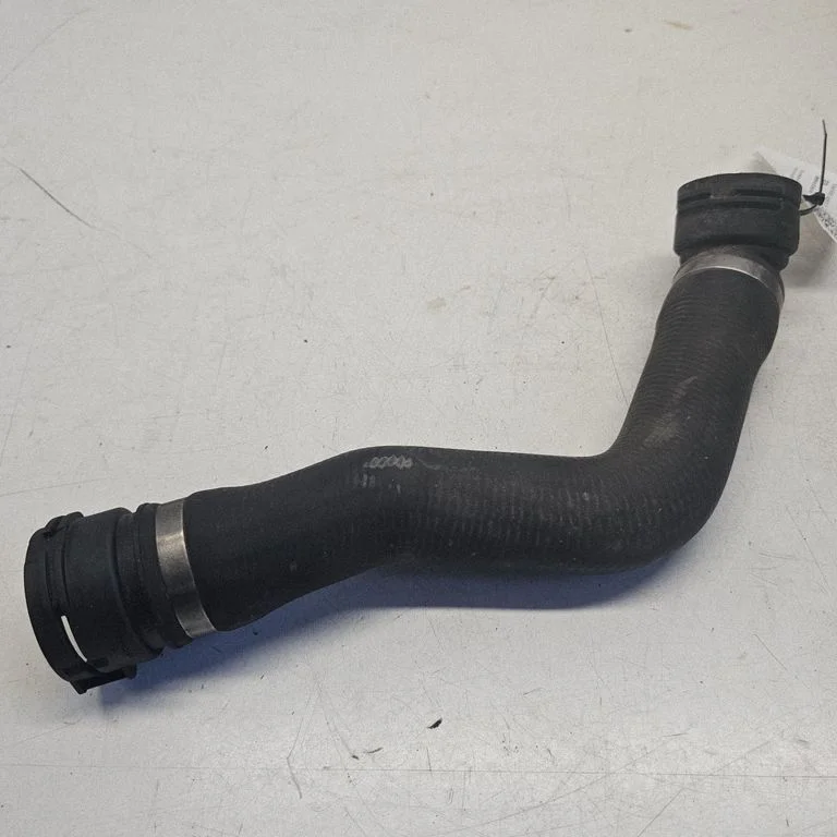Engine coolant pipe/hose 7789742