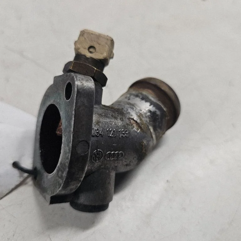 Engine coolant pipe/hose 034121133