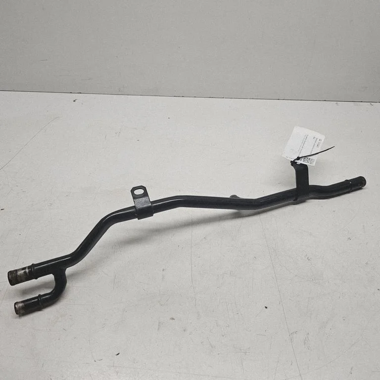 Engine coolant pipe/hose 074121065AJ