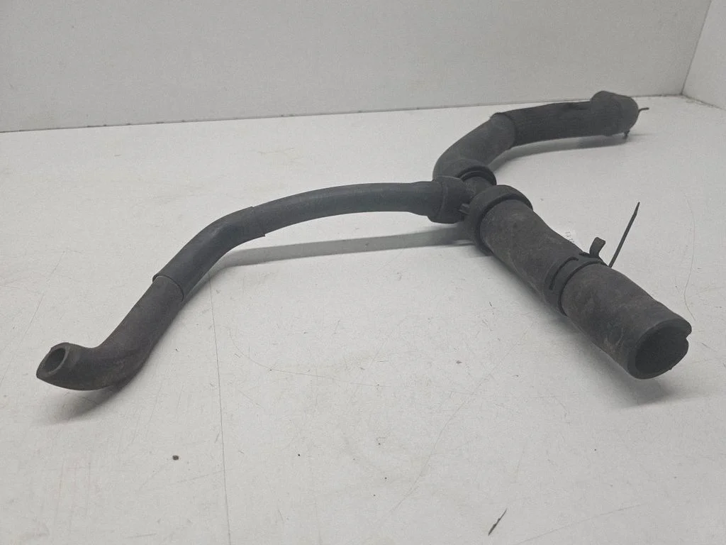 Engine coolant pipe/hose HSR20345