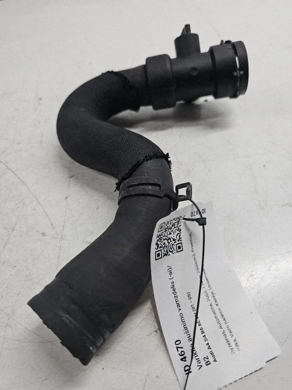 Engine coolant pipe/hose 8E0121049E