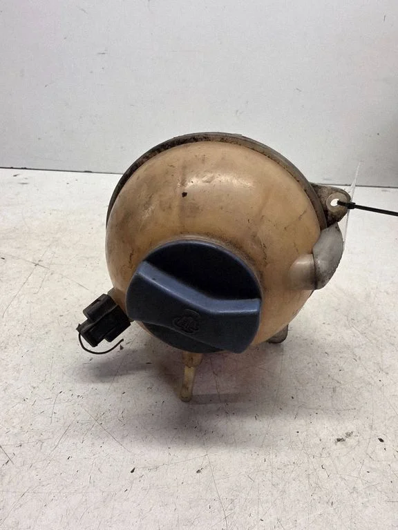 Coolant expansion tank/reservoir 1J0121403A