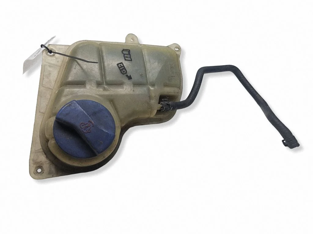 Coolant expansion tank/reservoir 8D0121403L
