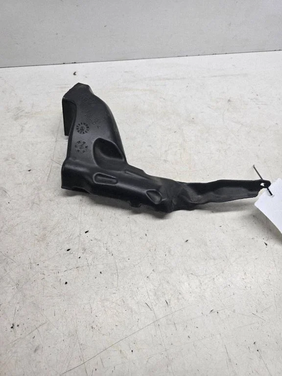 Cabin air duct channel 4G1819151
