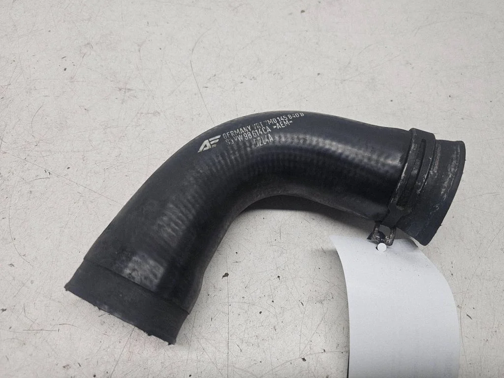 Intercooler hose/pipe 7M0145840B