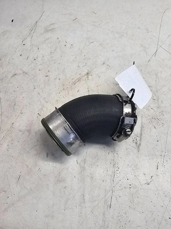 Intercooler hose/pipe