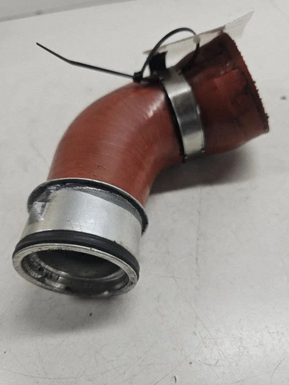 Intercooler hose/pipe