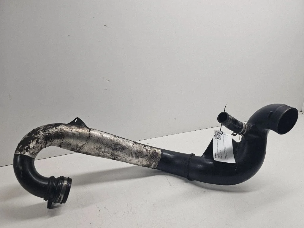 Intercooler hose/pipe 099632893480