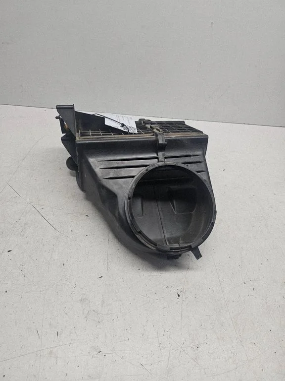 Air intake duct part 7M1819304