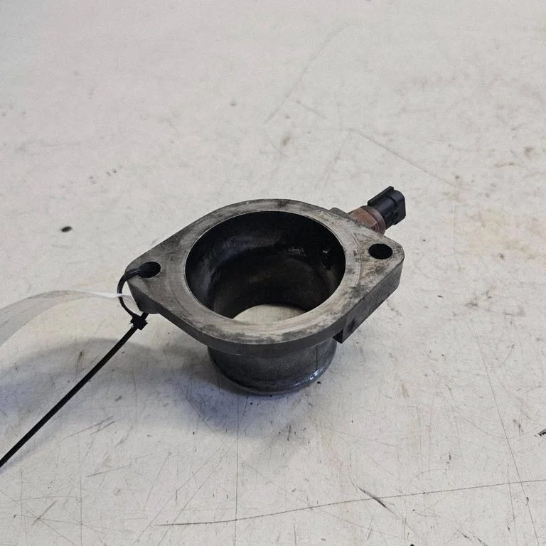Air intake duct part – Mitsubishi Pajero Sport I (1996-2008)