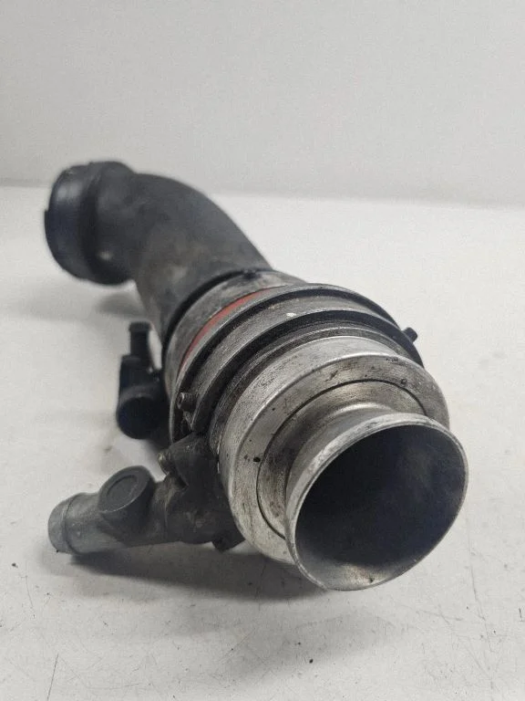 Air intake duct part 050133354