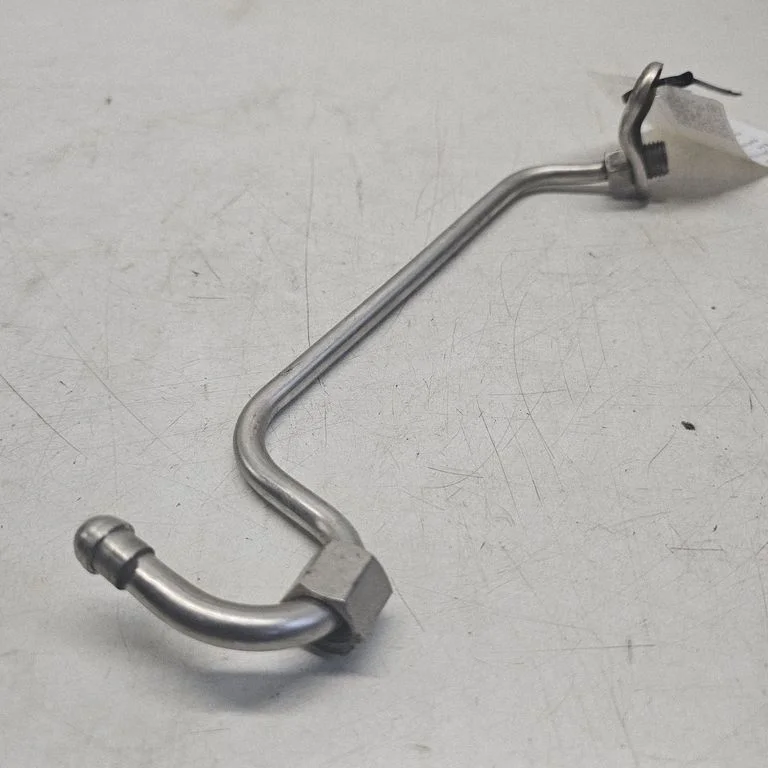 Fuel main line pipe