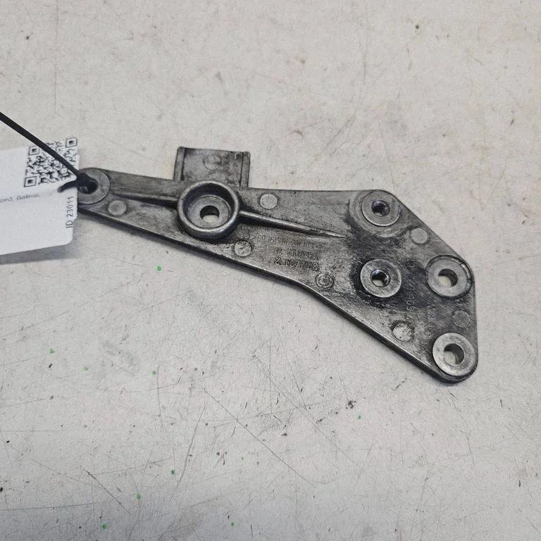 Engine mounting bracket 7600672