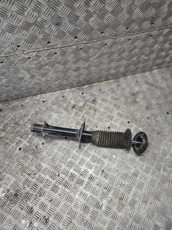 Front shock absorber/damper – right