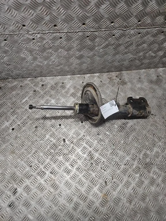 Front shock absorber/damper – right