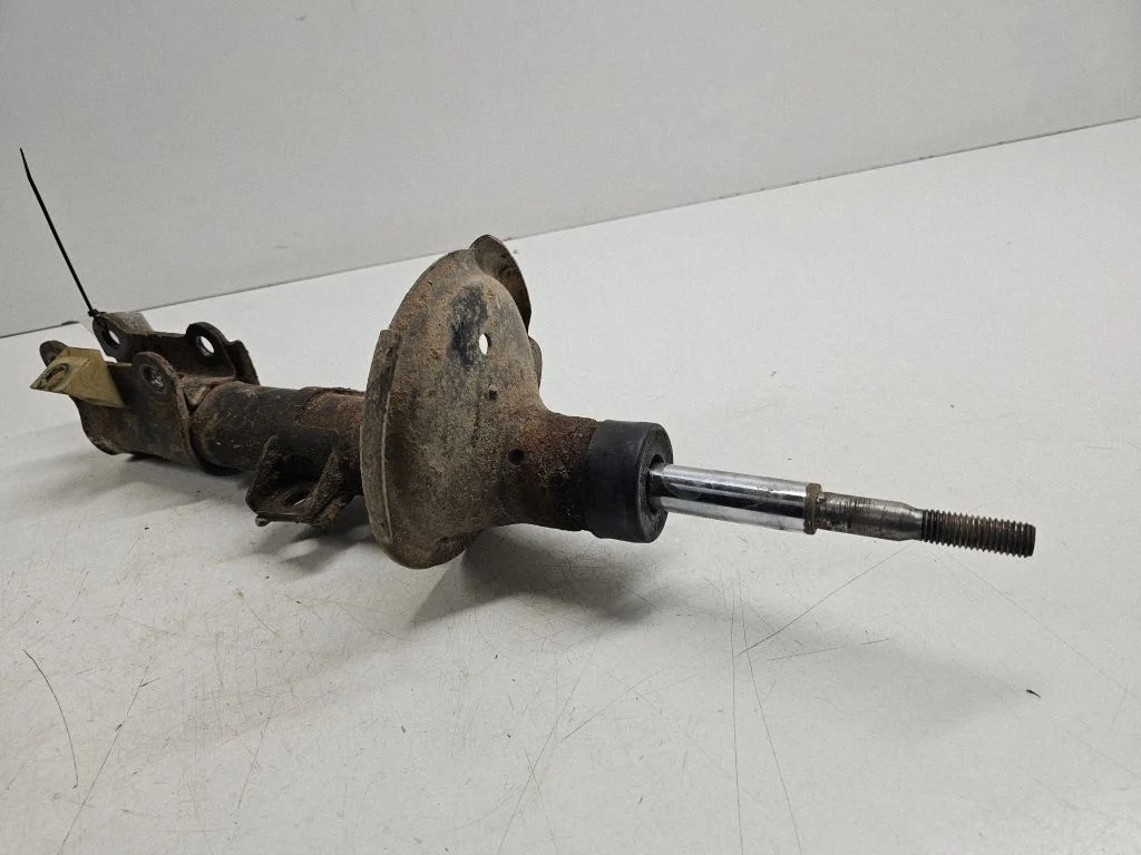 Front shock absorber/damper – Volvo XC90 (2003-2006)