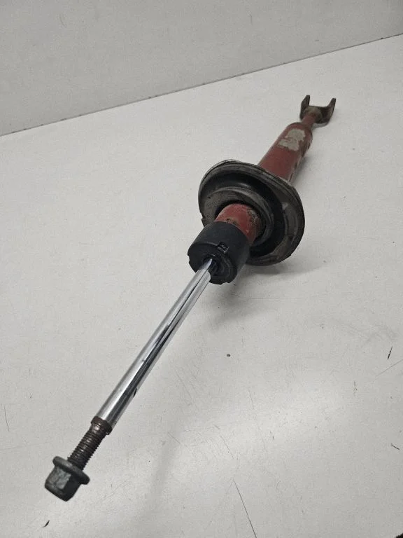 Amortyzator przedni – Audi A4 S4 B6 8E 8H (2001-2005)