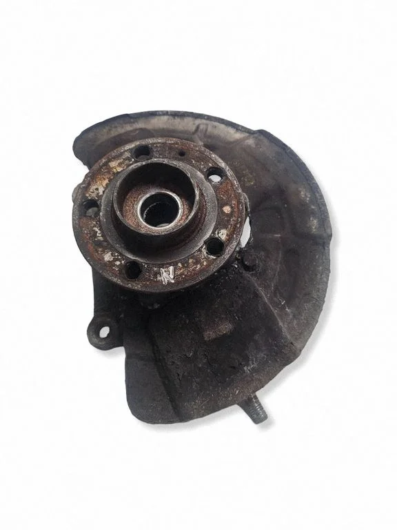 Front wheel hub spindle knuckle – Volvo S60 (2001-2004)
