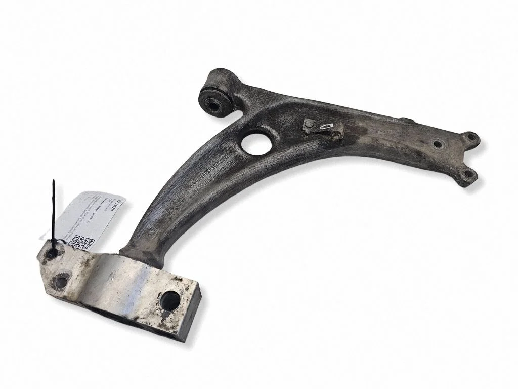 Front lower control arm/wishbone 3C0407153B
