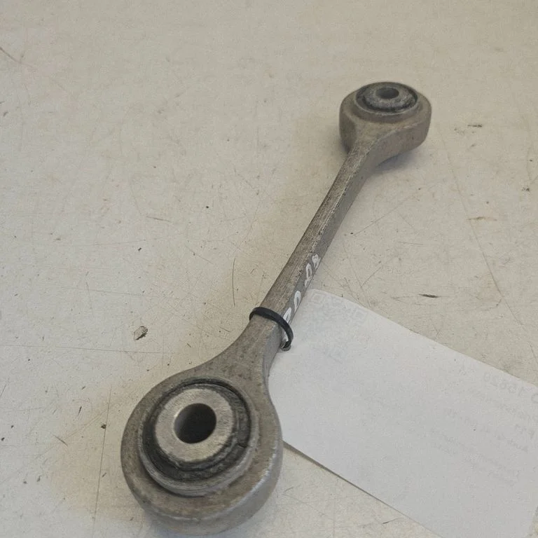 Front lower control arm/wishbone – Audi Q7 4L (2005-2015)